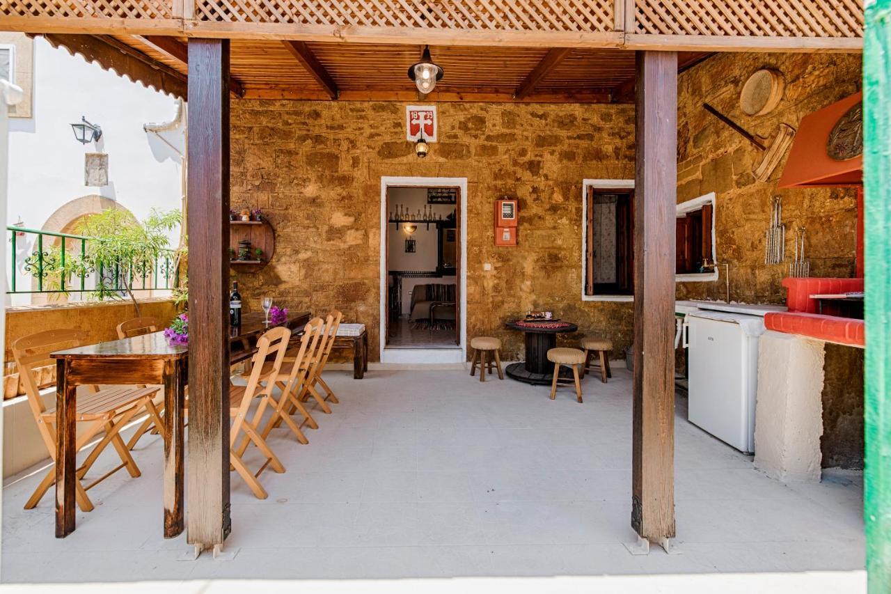 Hara'S Traditional Detached House In Malona Malona Village المظهر الخارجي الصورة