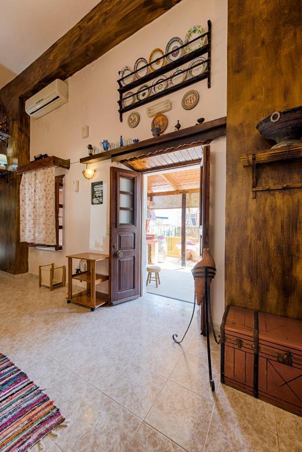 Hara'S Traditional Detached House In Malona Malona Village المظهر الخارجي الصورة
